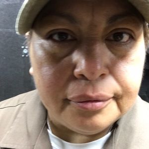 Meet your Posher, Lydia